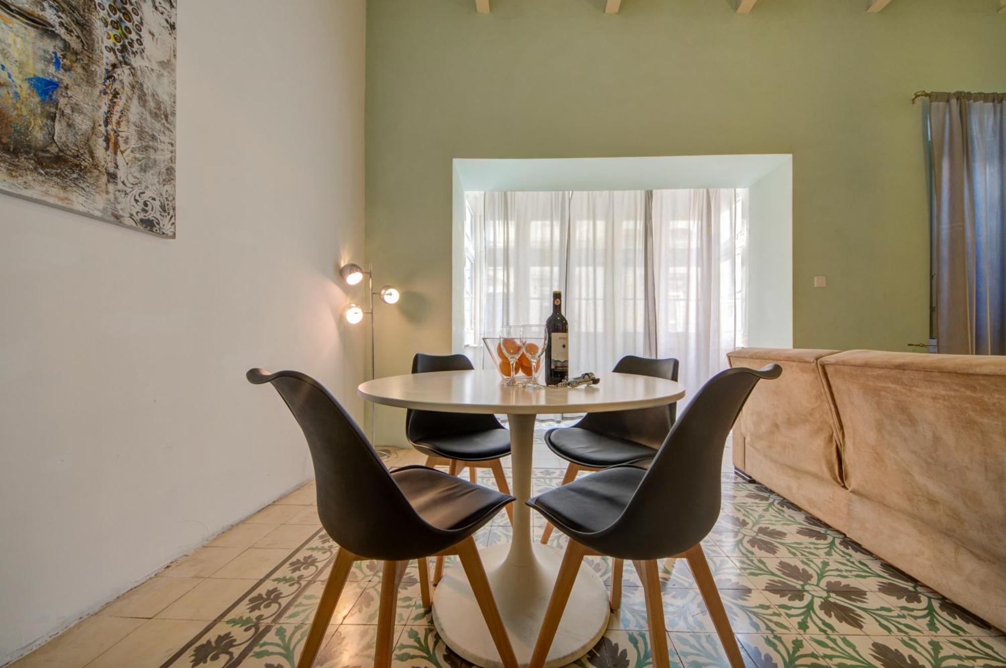 Sapphire Residences - Apartments & Penthouse In Central Sliema By Shortletsmalta Екстериор снимка